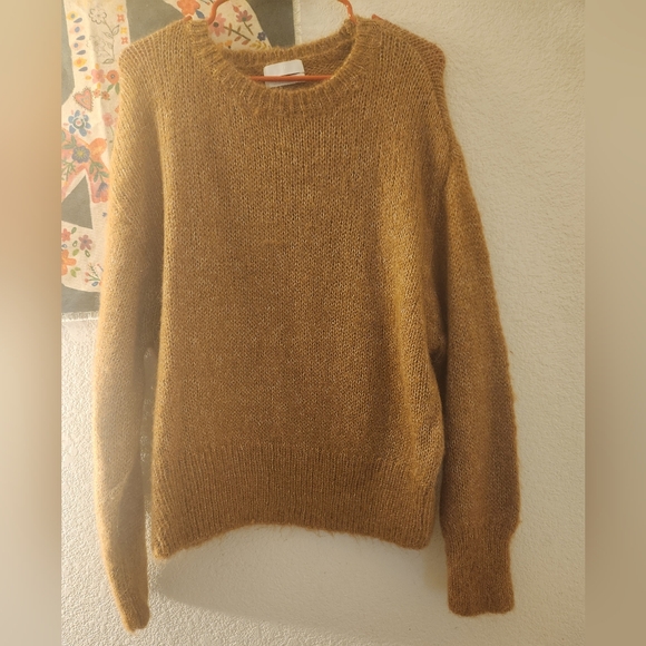 H&M Cozy Yellow Wool Sweater Size Large - Picture 1 of 3